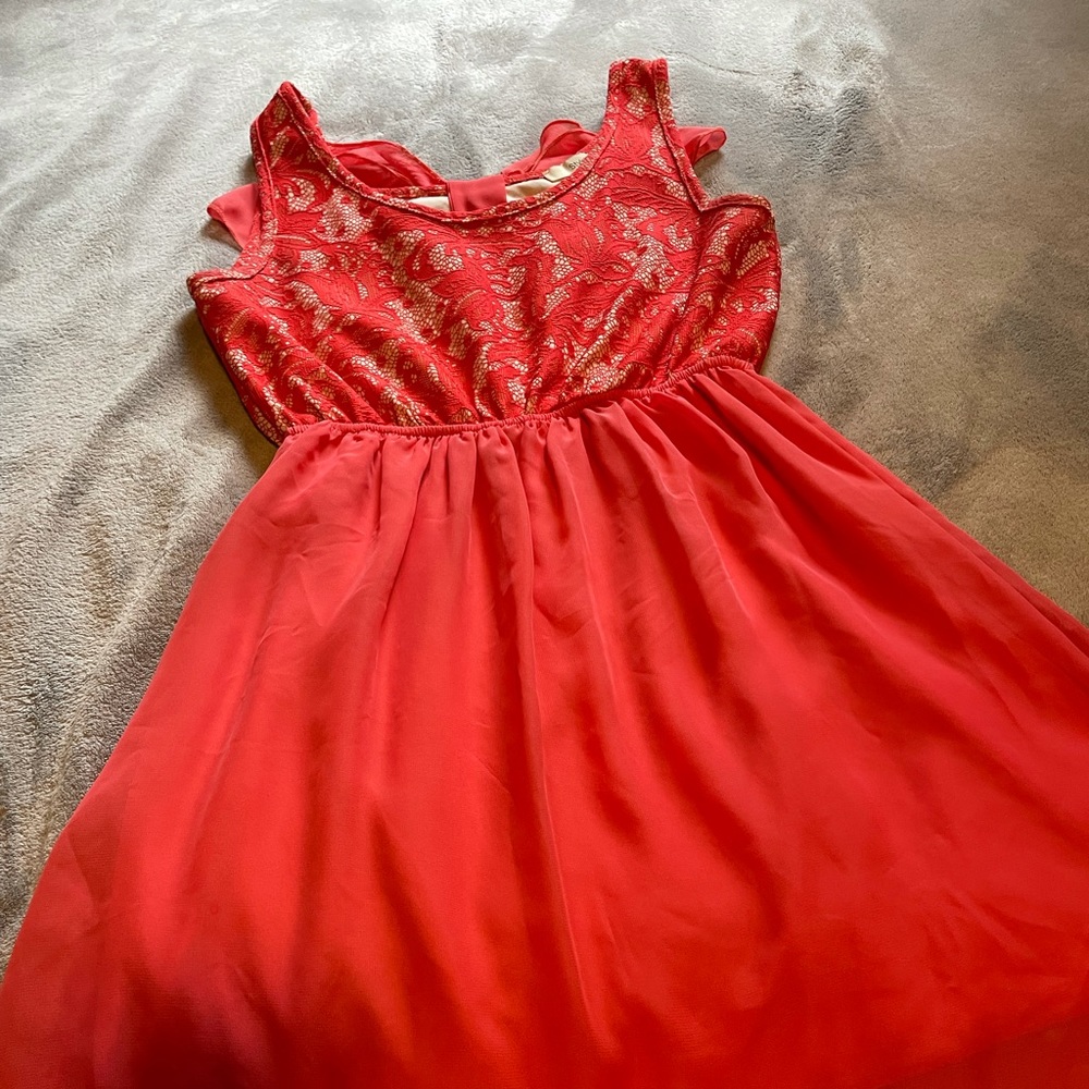 Stylebook dress